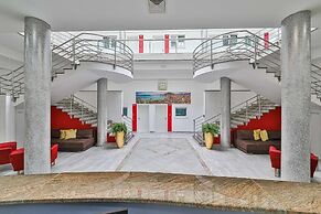 SPLIT CITY ROOMS
