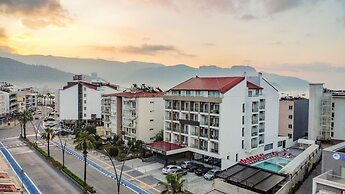 Point Beach Hotel