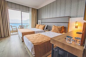 Point Beach Hotel