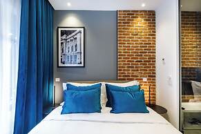 OLD TOWN SNAIL Design Apartments