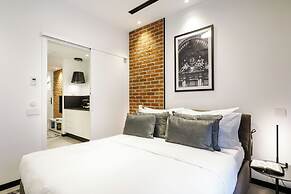 OLD TOWN SNAIL Design Apartments