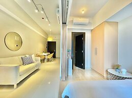 Uptown Parksuites 2