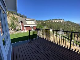 La Casa Lakeside Resort
