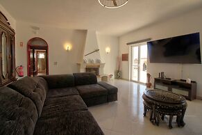 amadeus villa