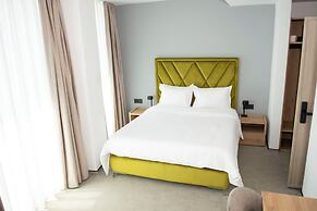 CM111Apparthotel