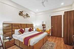 Hotel Amahi Inn Near Signature Tower