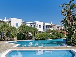 Sanders Paros Gardens