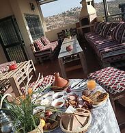SINIM HOUSE