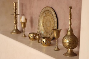 SINIM HOUSE