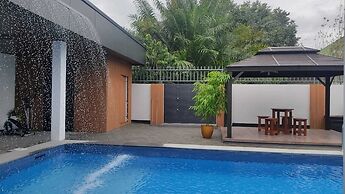 ANIRA Hotel & Suites