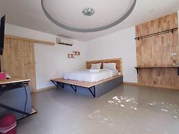 Phatra Resort
