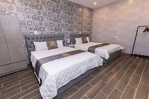 Hera Hotel