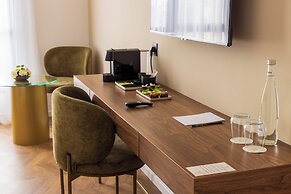Diagonal Hotel
