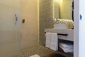 Diagonal Hotel