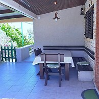 Stone House Oreb