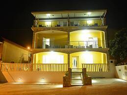 Fancy Apartments Dream