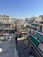 Piraeus Seaside Apartment Escape