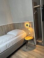 Skyline Hotel