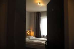 Skyline Hotel