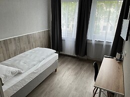 Skyline Hotel