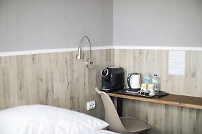 Skyline Hotel
