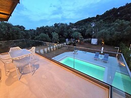 Anmaria Luxury
