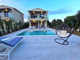 Anmaria Luxury