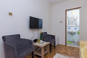 Sunset Bay Room