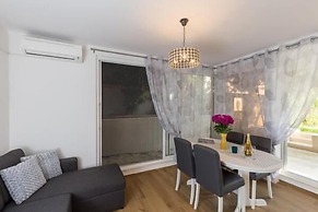 Apartment Hitri