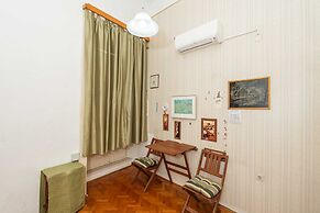 Two Stars Two Beds Downtown Apartment