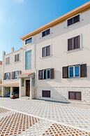 Apartment Karlo
