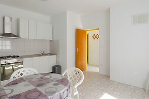 Seafront Apartments Olivera