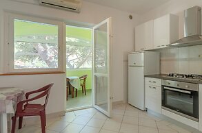 Seafront Apartments Olivera