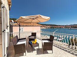 Seaside Apartment Franica