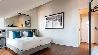 Gary01 Exclusive Top Floor 2BD by the Timeout Market