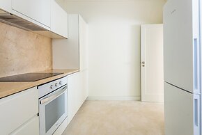 Acm033 Bombarda Homes, 2BR Duplex w/ Balcony