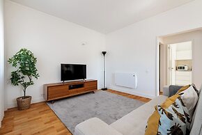 Acm033 Bombarda Homes, 2BR Duplex w/ Balcony