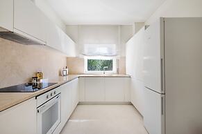 Acm033 Bombarda Homes, 2BR Duplex w/ Balcony