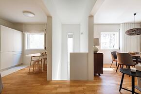 Acm014 Spacious 2BR Duplex in the Ground Floor