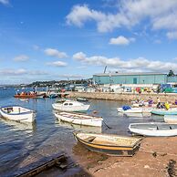 Coombe Bank in Teignmouth