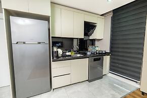 Luxury Life Suites