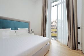Domus Aurea Luxury Suites