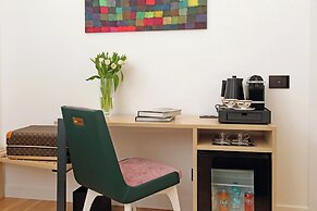 Domus Aurea Luxury Suites