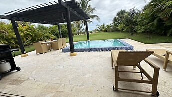 Tropical Bungalow With Pool at cap Cana A8C