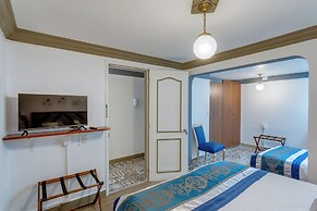 CONDESA HOUSE