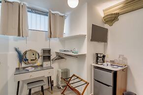 CONDESA HOUSE