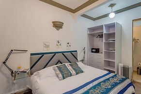 CONDESA HOUSE