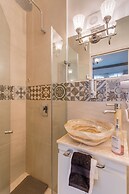 CONDESA HOUSE