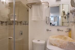 CONDESA HOUSE