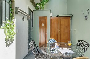 CONDESA HOUSE